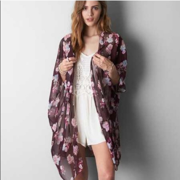 American Eagle Outfitters Dresses & Skirts - American Eagle XS/SP Floral Sheer Cover-Up